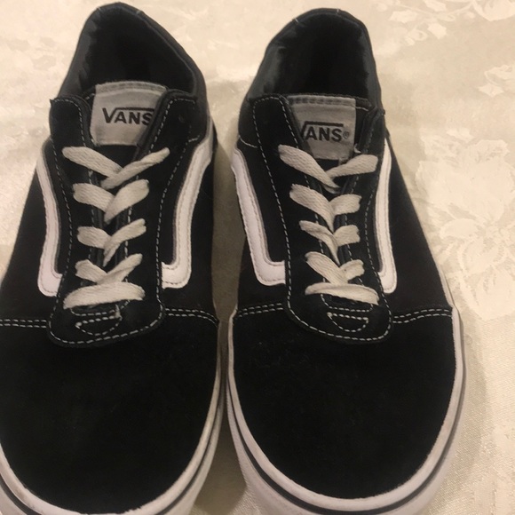 vans size 6y